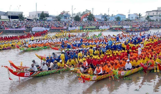 SPECIAL FESTIVAL AT TRA VINH CERTIFIED AS A NATIONAL INTANGIBLE CULTURAL HERITAGE