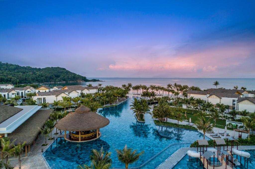 Three of the most beloved Vietnamese resorts in Southeast Asia: Travel+Leisure.