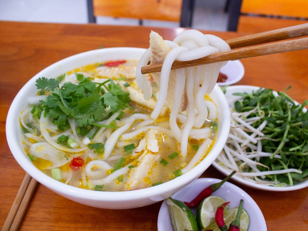 A Culinary Guide to Vietnam’s Noodle Dishes